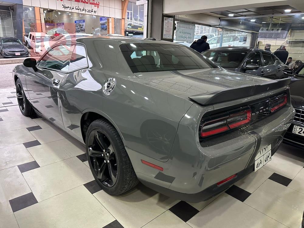 Dodge Challenger